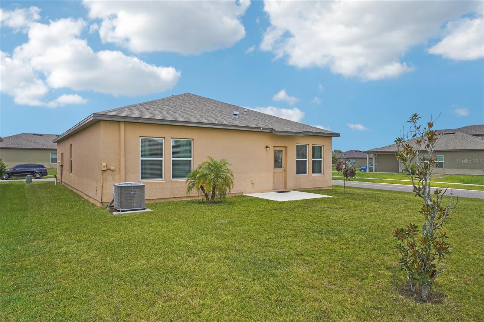 Image 35 of 54 For 3953 Spruce Creek Drive