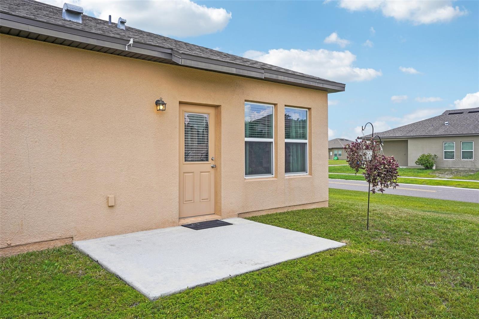 Image 37 of 54 For 3953 Spruce Creek Drive