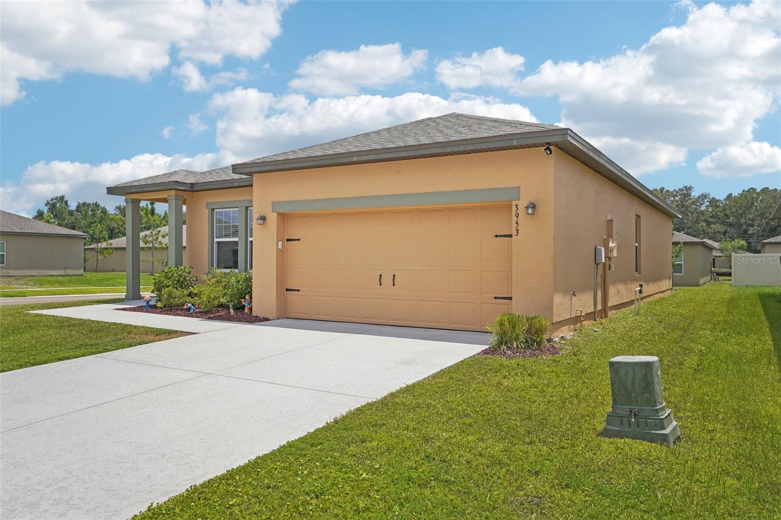 Image 4 of 54 For 3953 Spruce Creek Drive