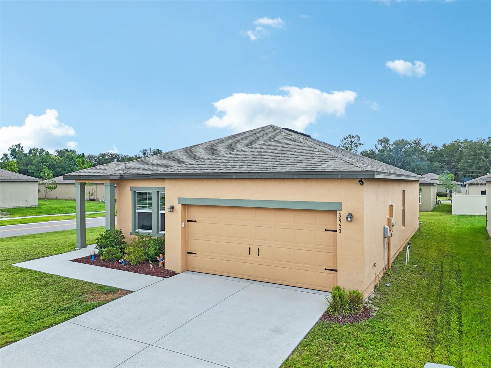 Image 41 of 54 For 3953 Spruce Creek Drive