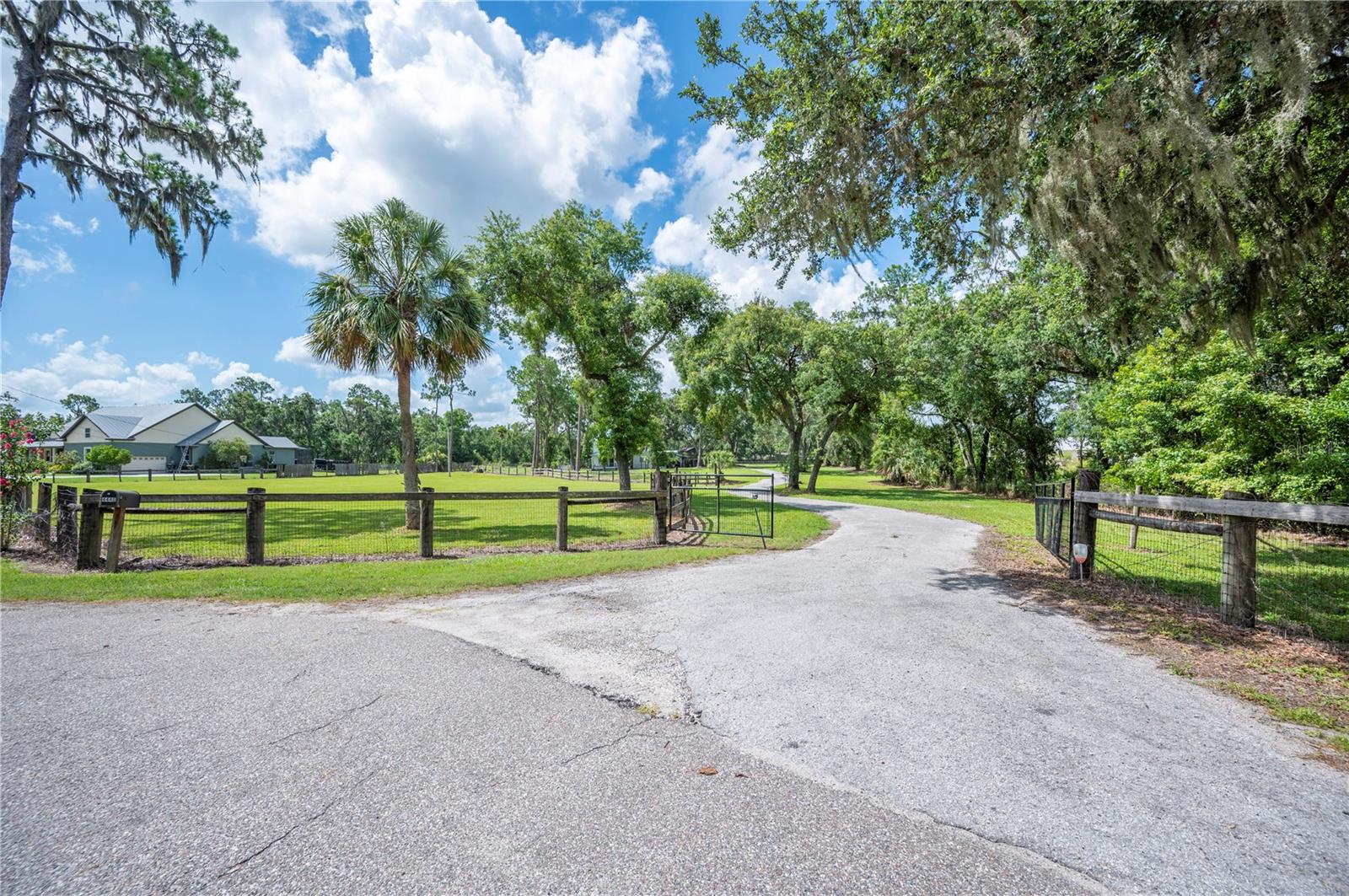 Image 9 of 83 For 4440 Homewood Lane