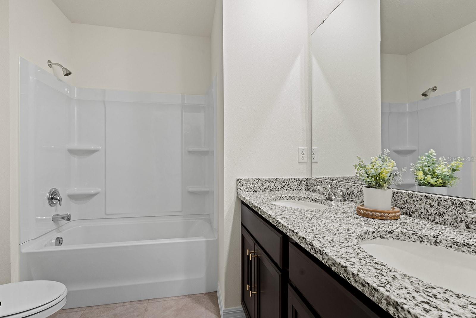 Image 13 of 56 For 3152 Caspian Feather Street
