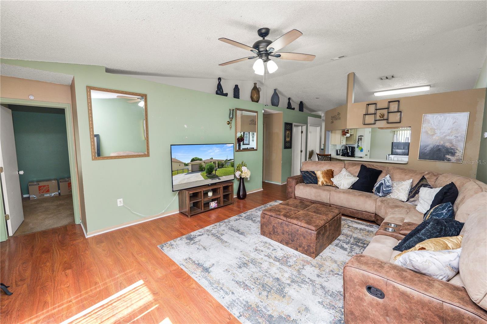 Image 10 of 32 For 1678 Blossom Circle W
