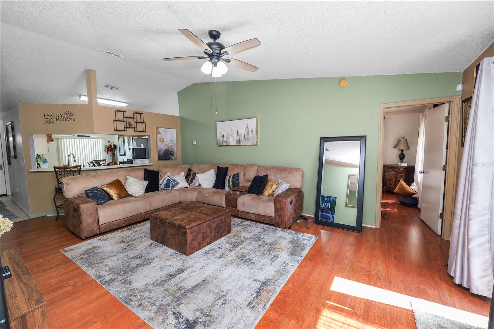 Image 9 of 32 For 1678 Blossom Circle W