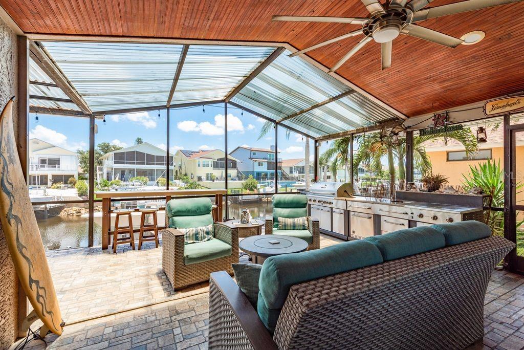 Listing photo id 22 for 6312 Spoonbill Drive