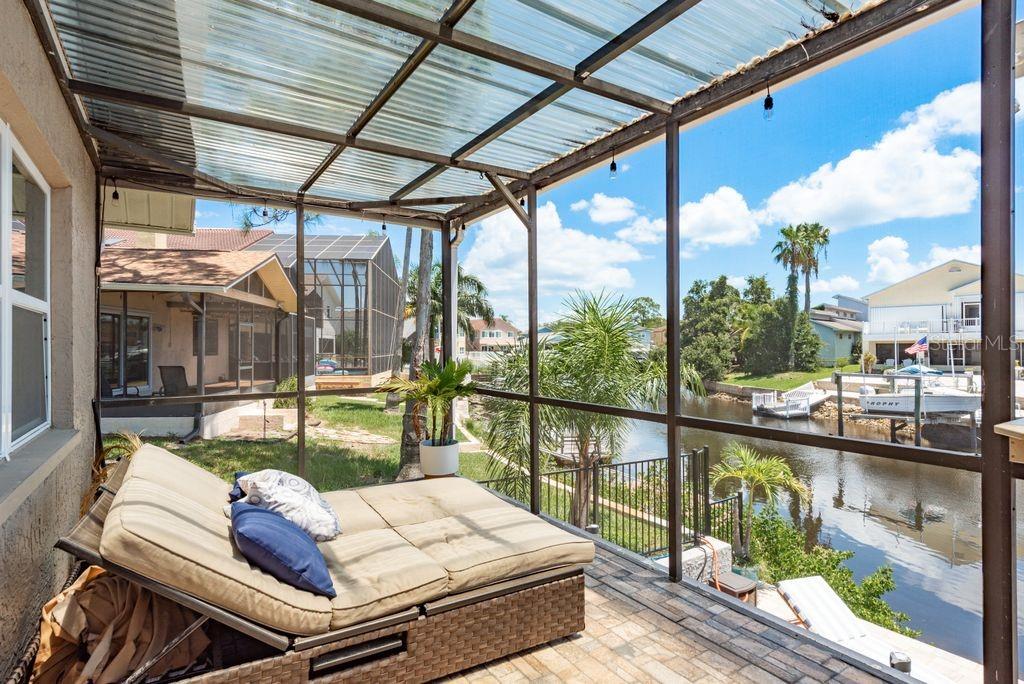 Listing photo id 26 for 6312 Spoonbill Drive