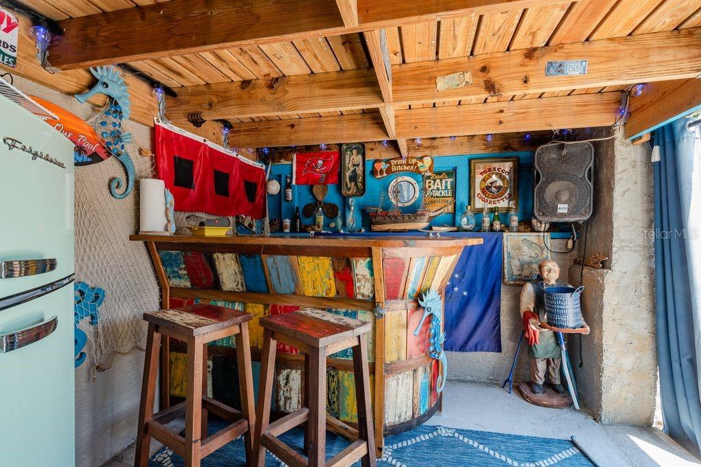 Listing photo id 36 for 6312 Spoonbill Drive
