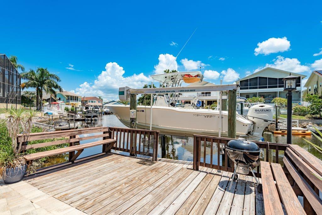 Listing photo id 39 for 6312 Spoonbill Drive