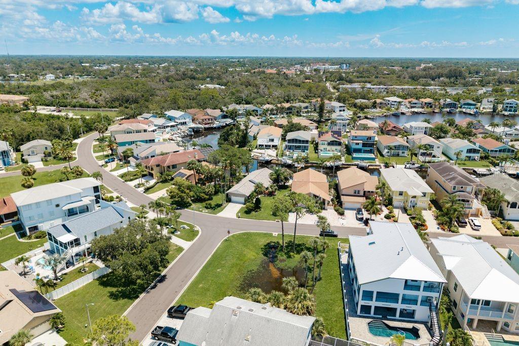 Listing photo id 45 for 6312 Spoonbill Drive