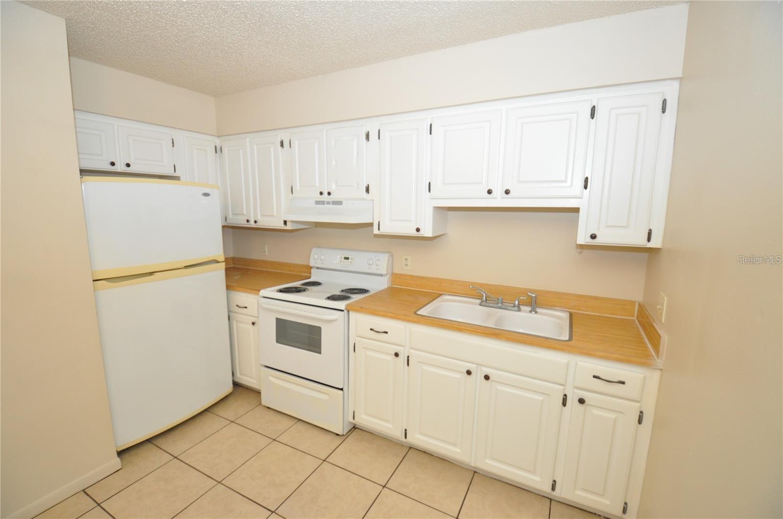 Image 4 of 13 For 3812 Deeson Road 1