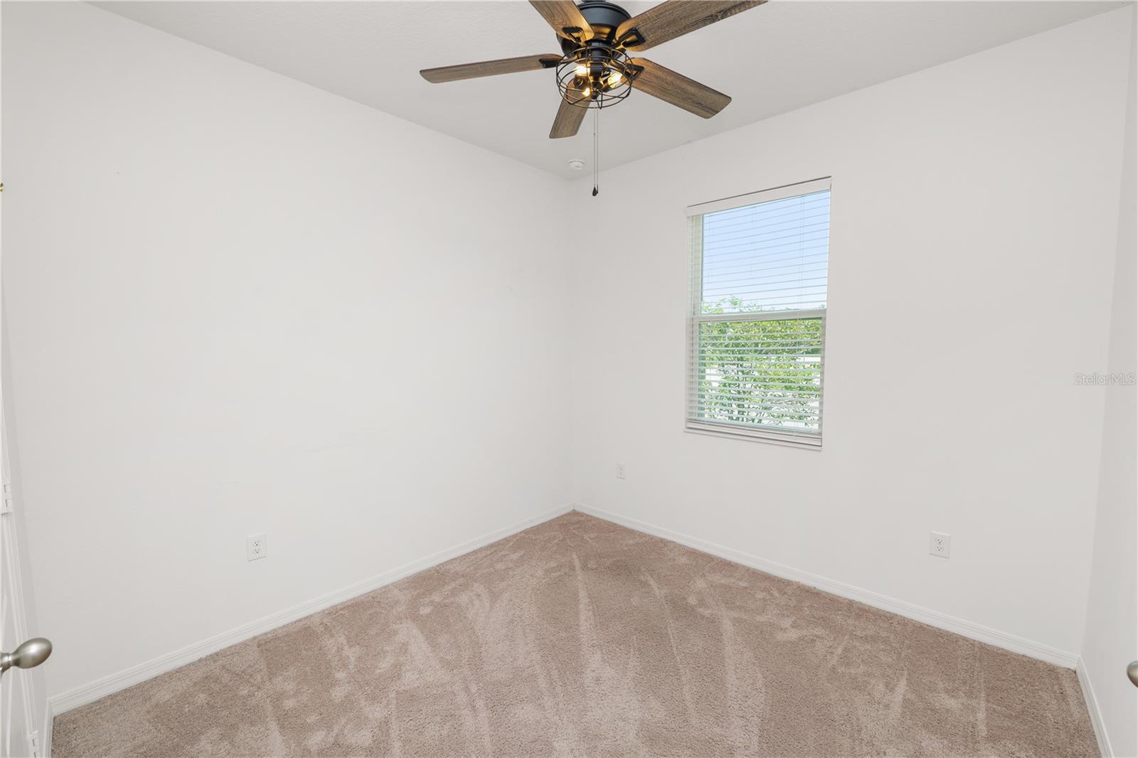 Image 19 of 59 For 6170 Dolostone Drive