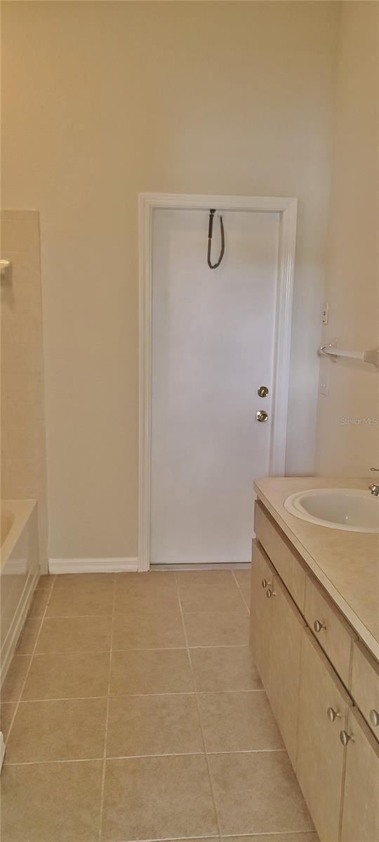 Image 18 of 21 For 3442 Stoneway Drive
