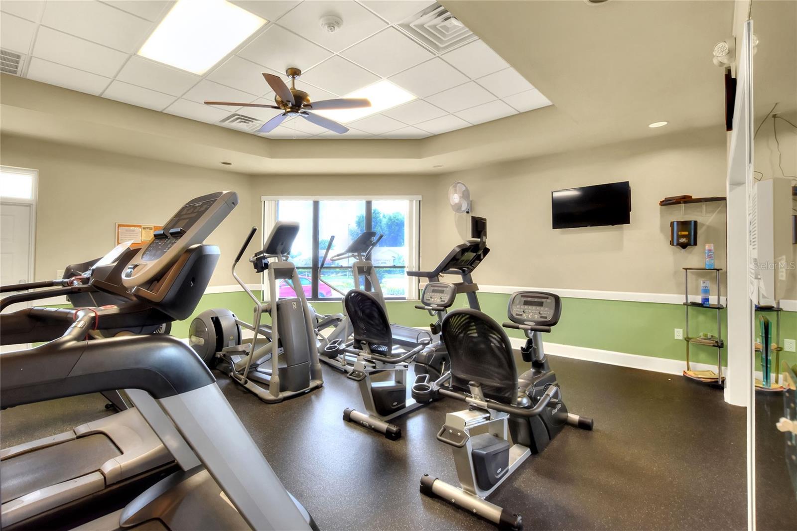 Image 50 of 90 For 6004 Sanderling Drive