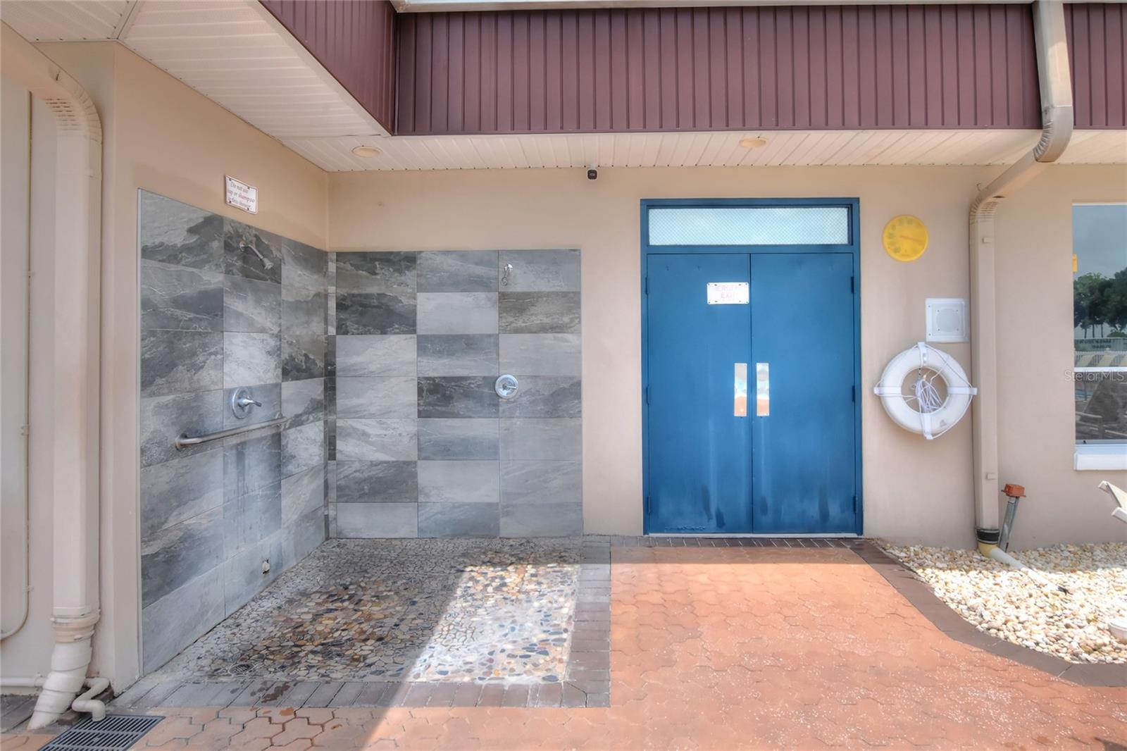 Image 86 of 90 For 6004 Sanderling Drive