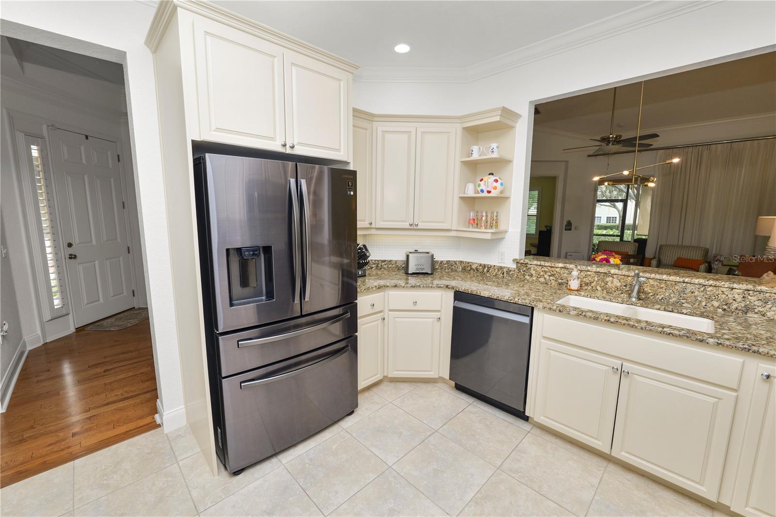 Image 11 of 44 For 2979 Mission Lakes Drive 12