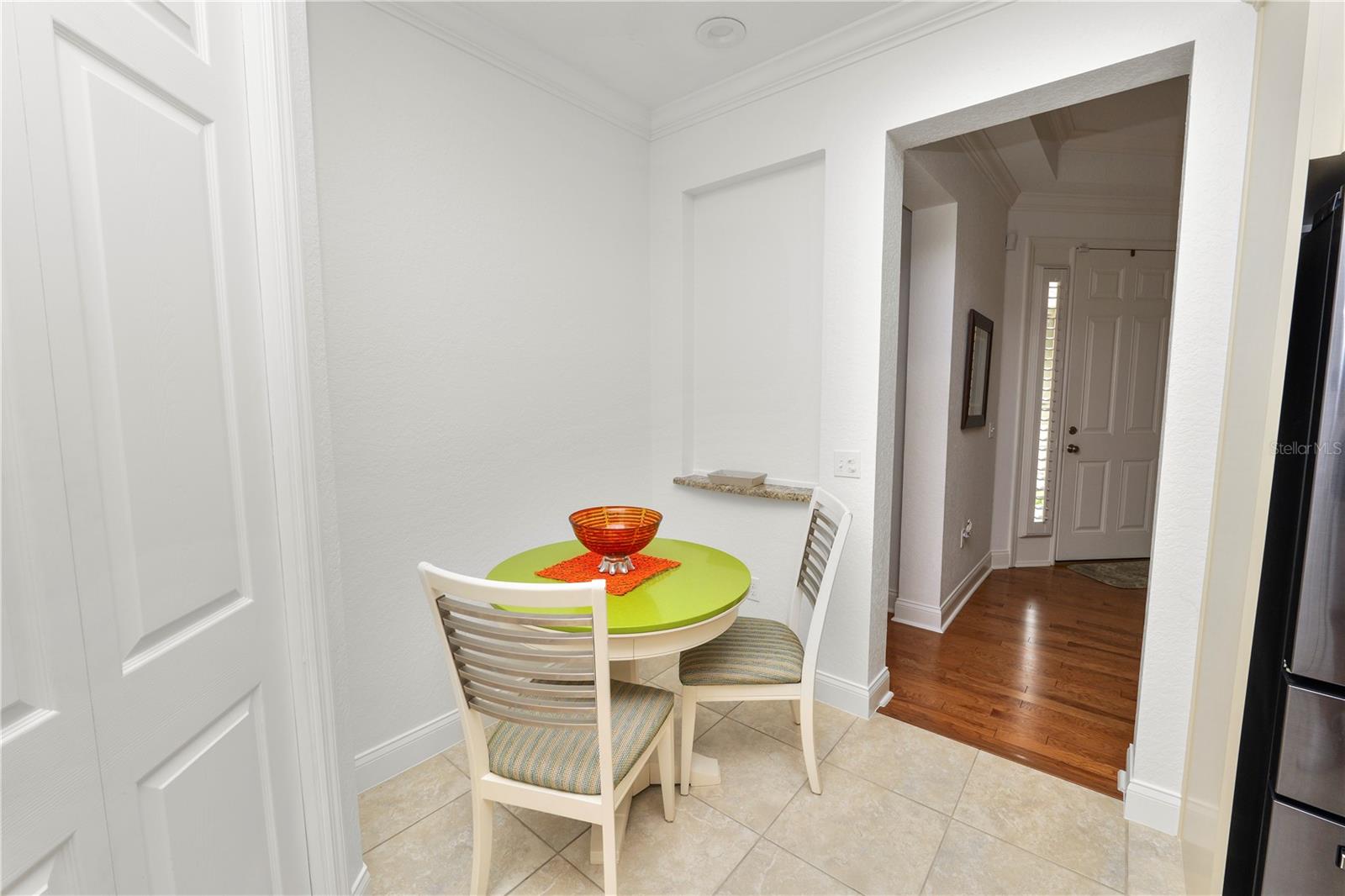 Image 12 of 44 For 2979 Mission Lakes Drive 12