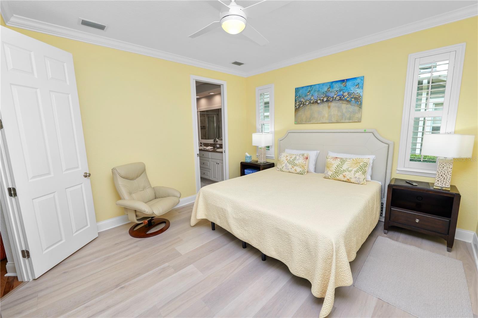 Image 23 of 44 For 2979 Mission Lakes Drive 12