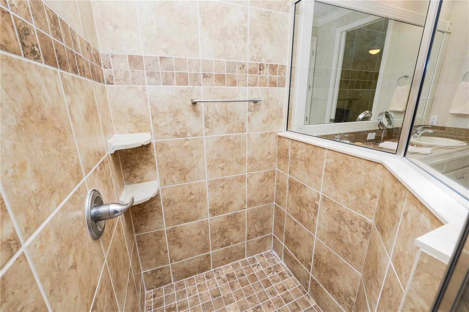 Image 26 of 44 For 2979 Mission Lakes Drive 12