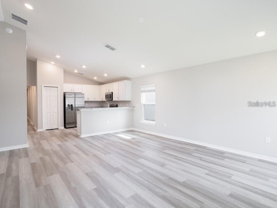 Image 7 of 16 For 5113 Sylas Jax Avenue