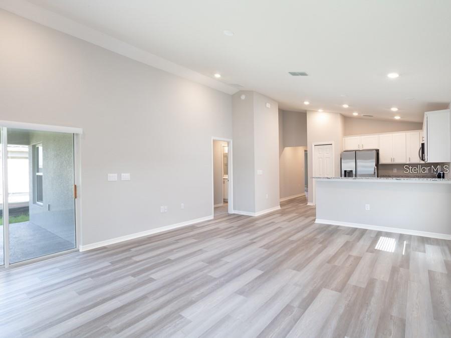 Image 8 of 16 For 5113 Sylas Jax Avenue