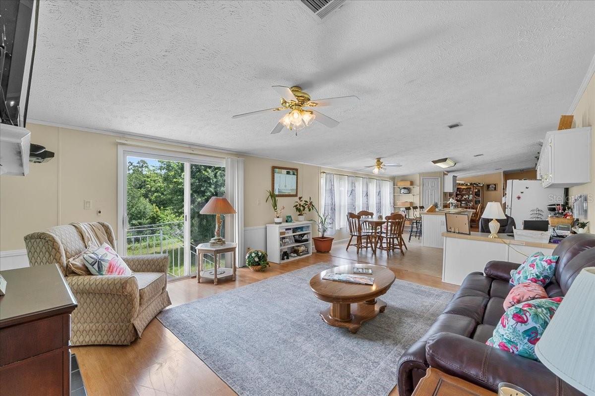 Image 6 of 47 For 483 Lindsey Drive
