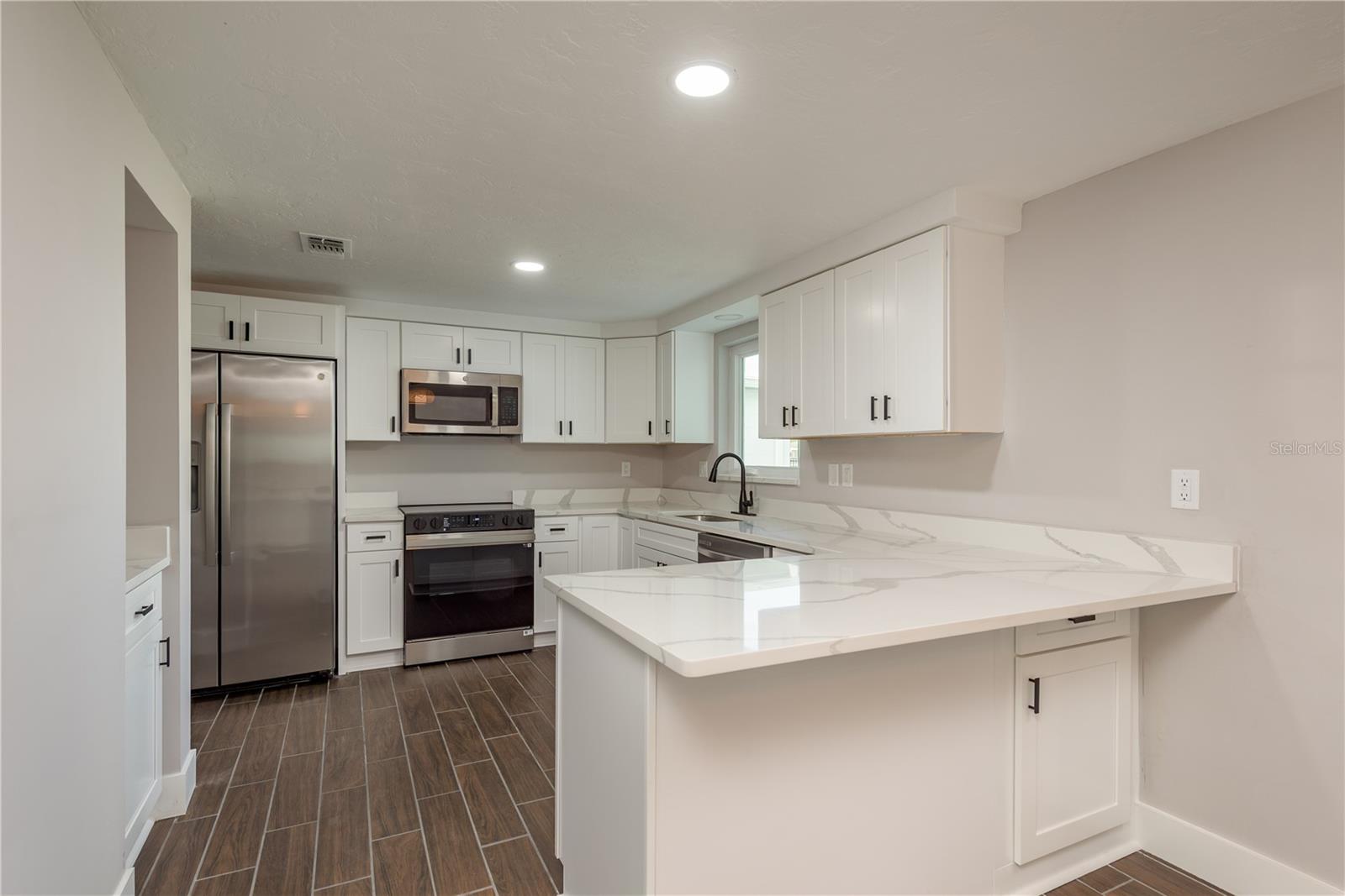 Image 12 of 54 For 4953 Blue Heron Drive