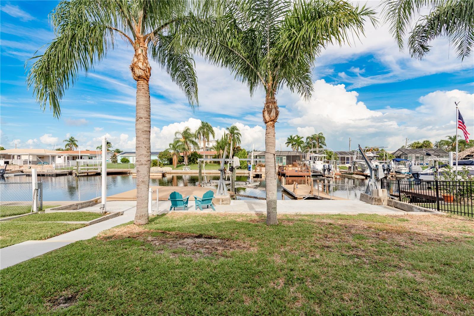 Image 32 of 54 For 4953 Blue Heron Drive
