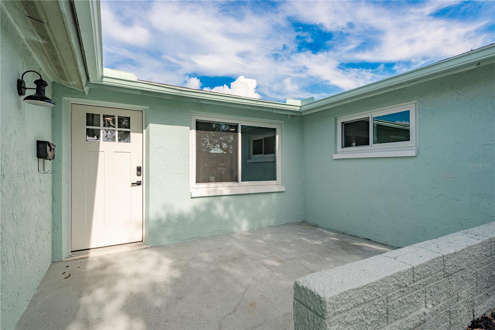 Image 4 of 54 For 4953 Blue Heron Drive