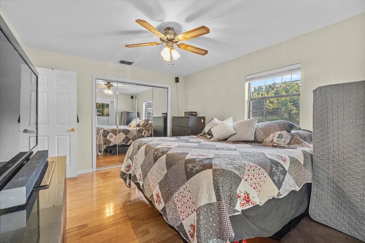 Image 18 of 54 For 1402 Clarkwood Drive