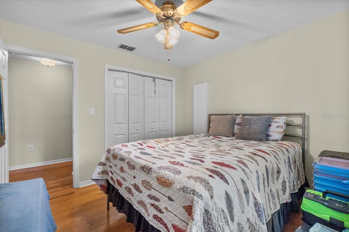 Image 21 of 54 For 1402 Clarkwood Drive