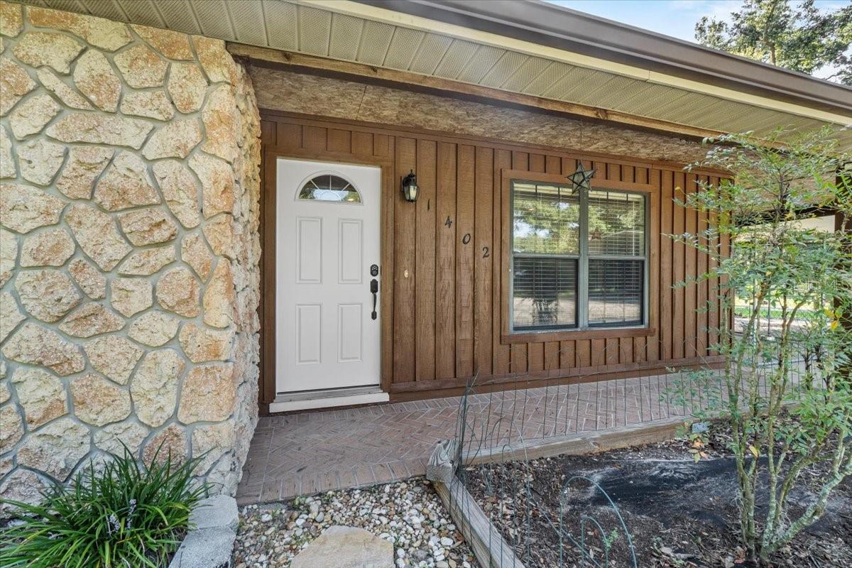 Image 6 of 54 For 1402 Clarkwood Drive