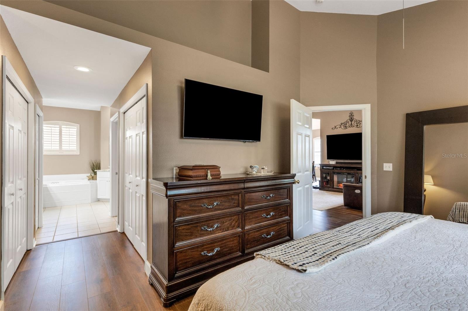 Image 25 of 56 For 532 Grasslands Village Circle N-a
