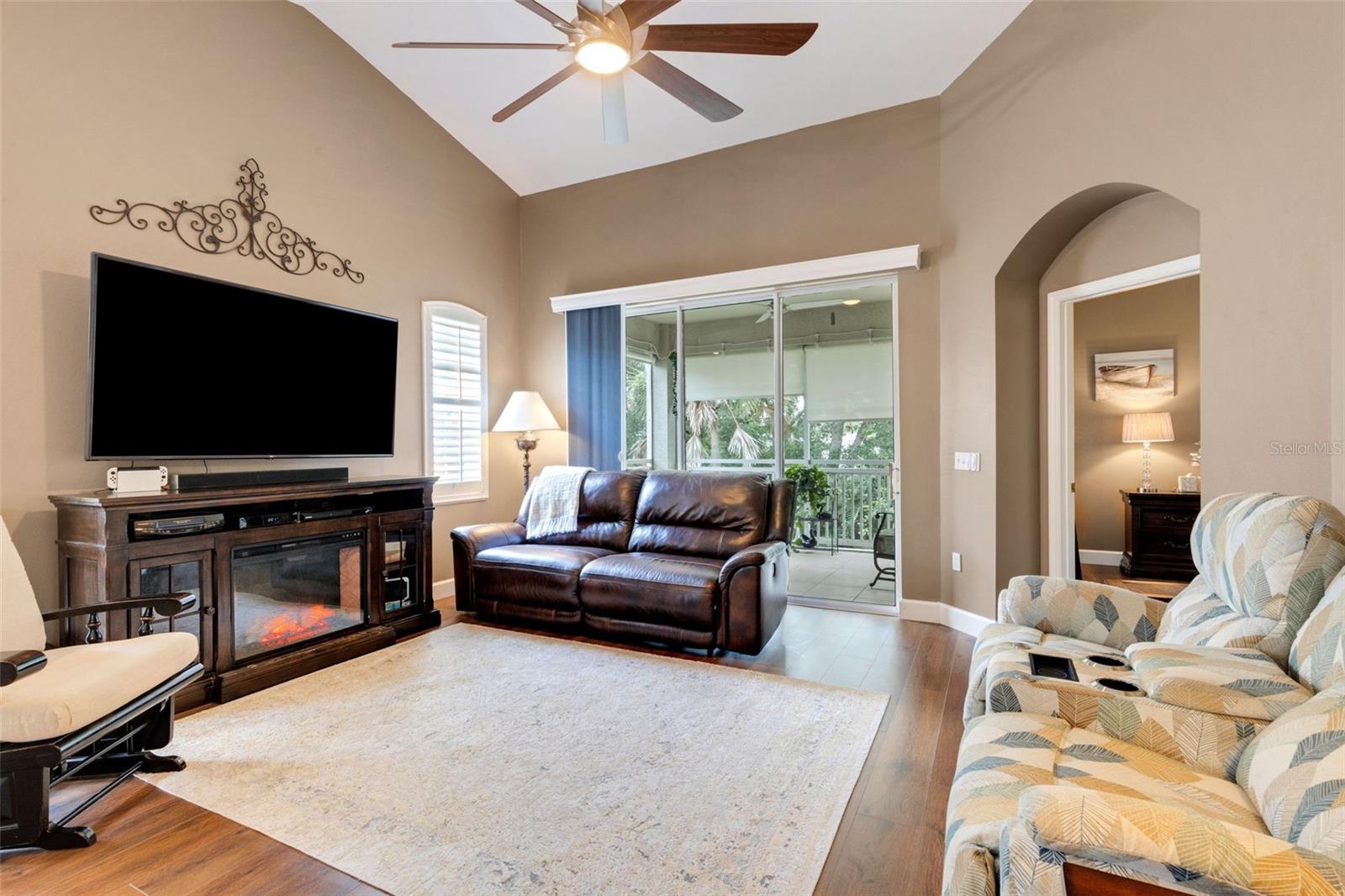 Image 6 of 56 For 532 Grasslands Village Circle N-a