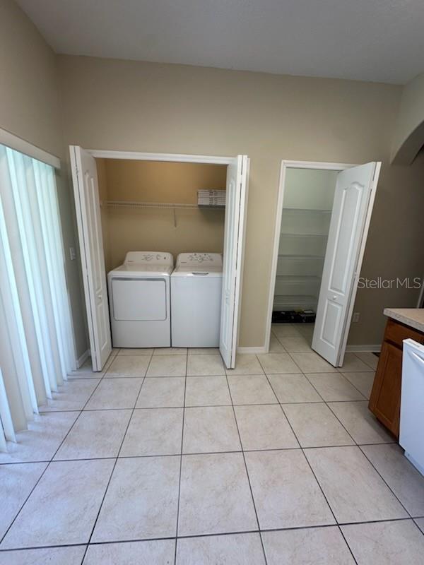 Image 5 of 13 For 4180 Shade Tree Lane