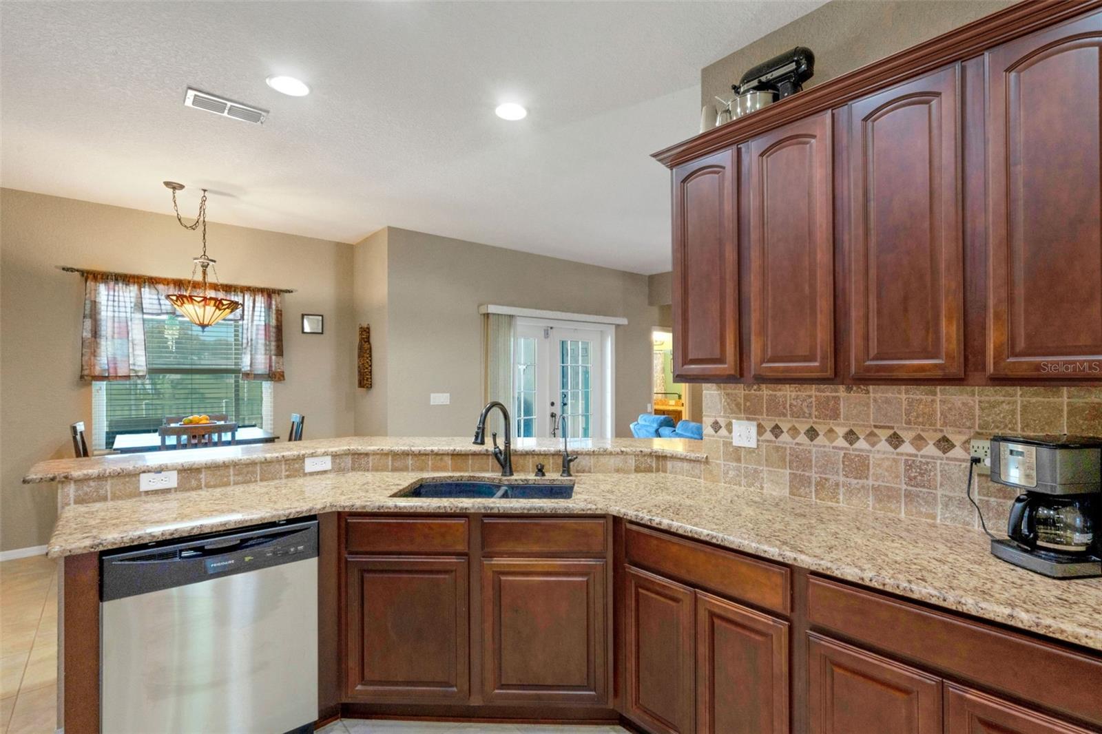 Image 12 of 52 For 3216 Pebblebrooke Boulevard