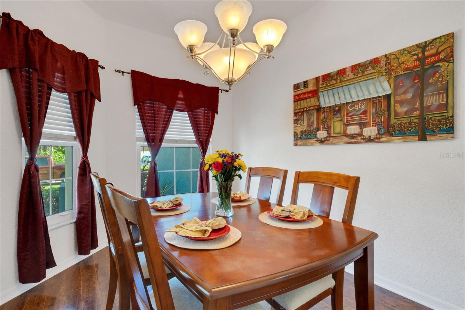 Image 4 of 52 For 3216 Pebblebrooke Boulevard