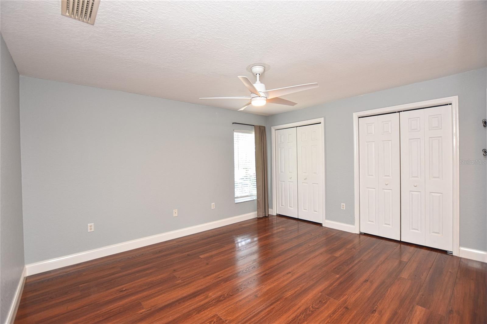 Image 12 of 23 For 302 Belmar Street