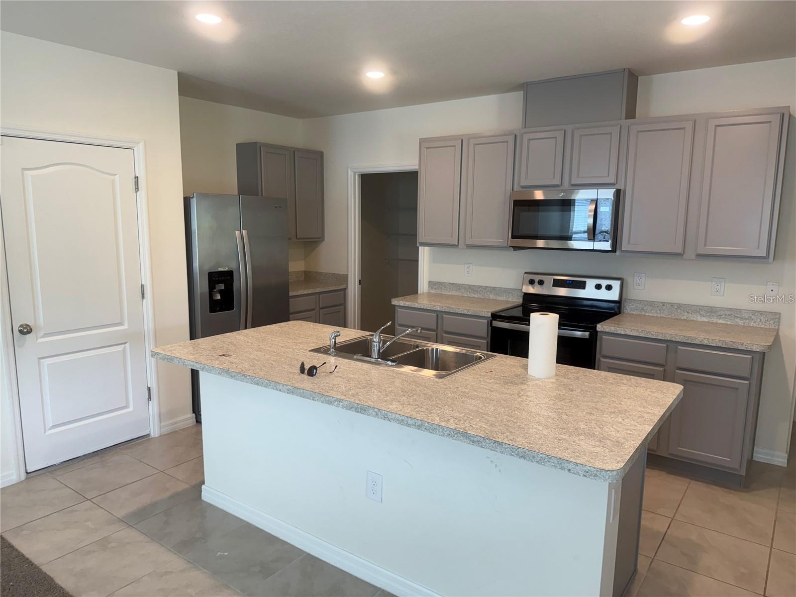 Image 3 of 7 For 3361 Costello Circle