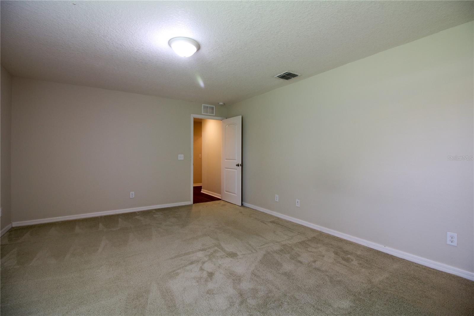 Image 13 of 31 For 5509 Superior Drive