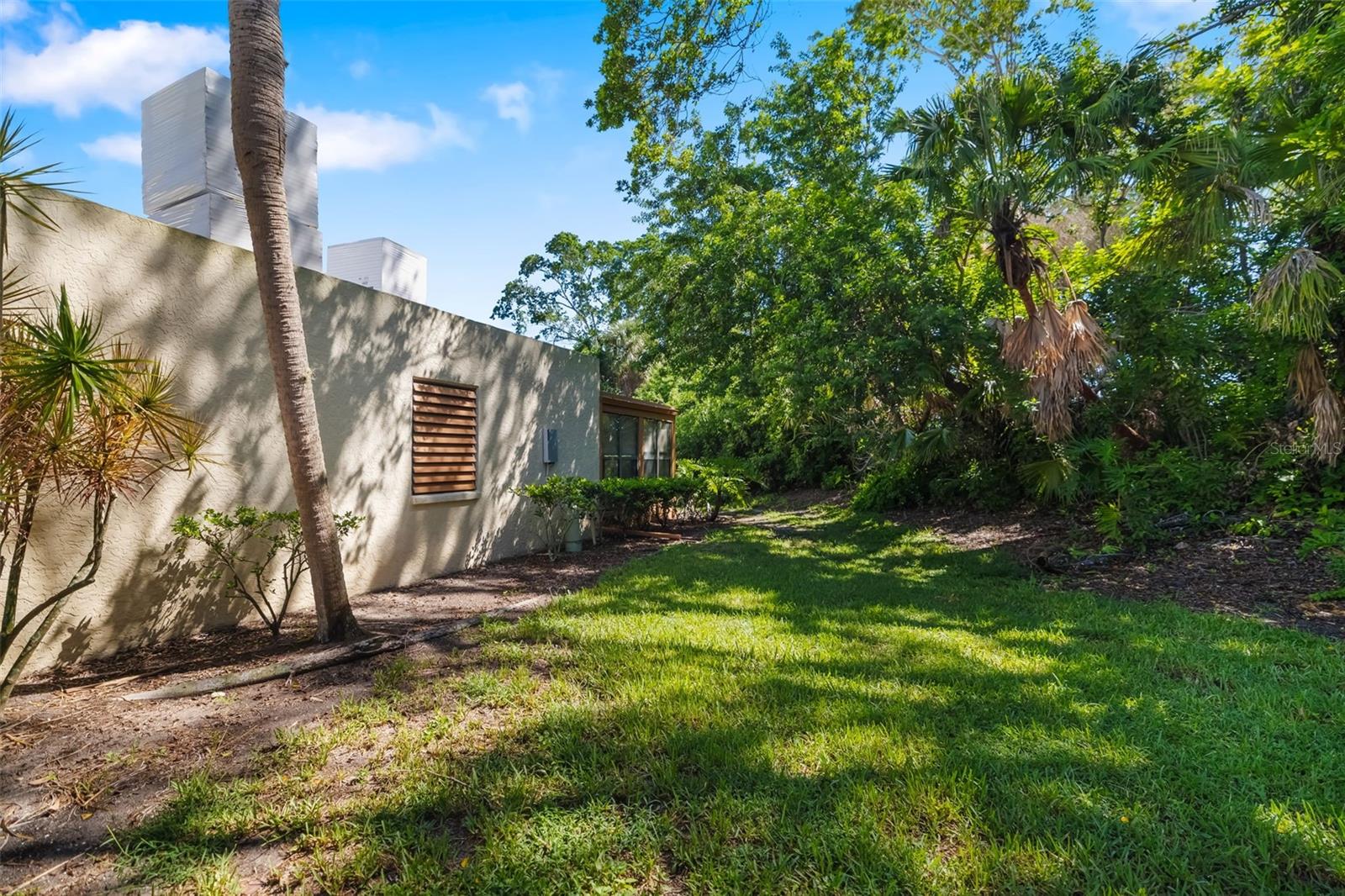 Image 44 of 58 For 135 Wild Palm Drive
