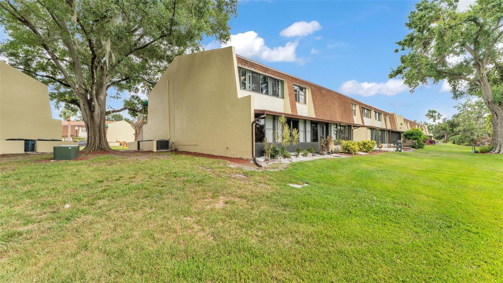 Image 26 of 45 For 6056 Topher Trail