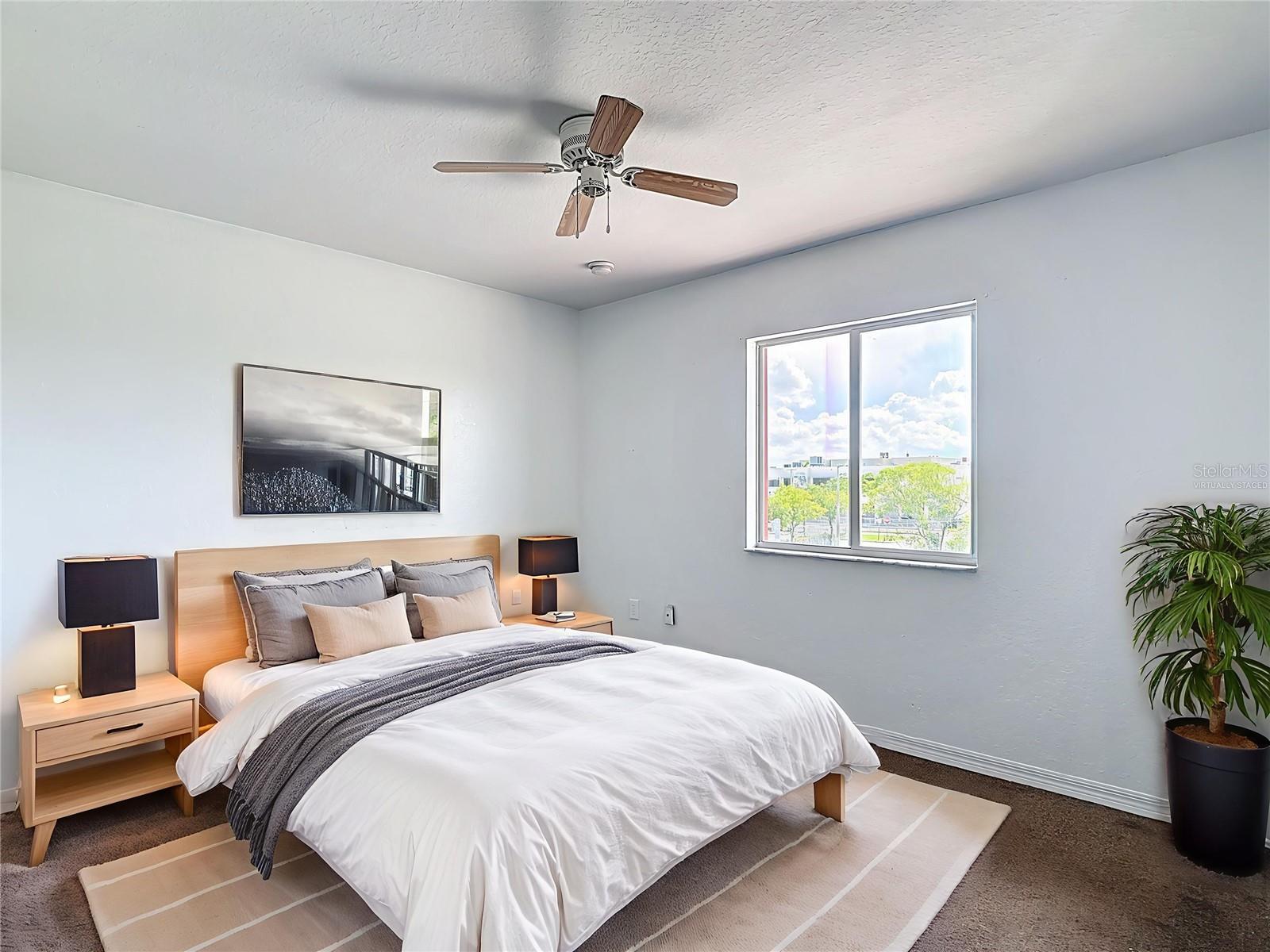Image 16 of 45 For 3817 17th Avenue 10