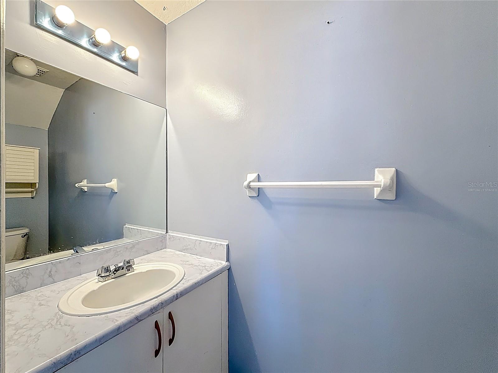 Image 20 of 45 For 3817 17th Avenue 10