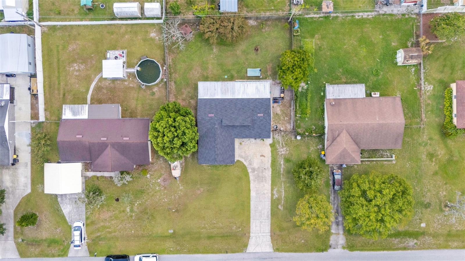 Image 41 of 44 For 2404 View Way