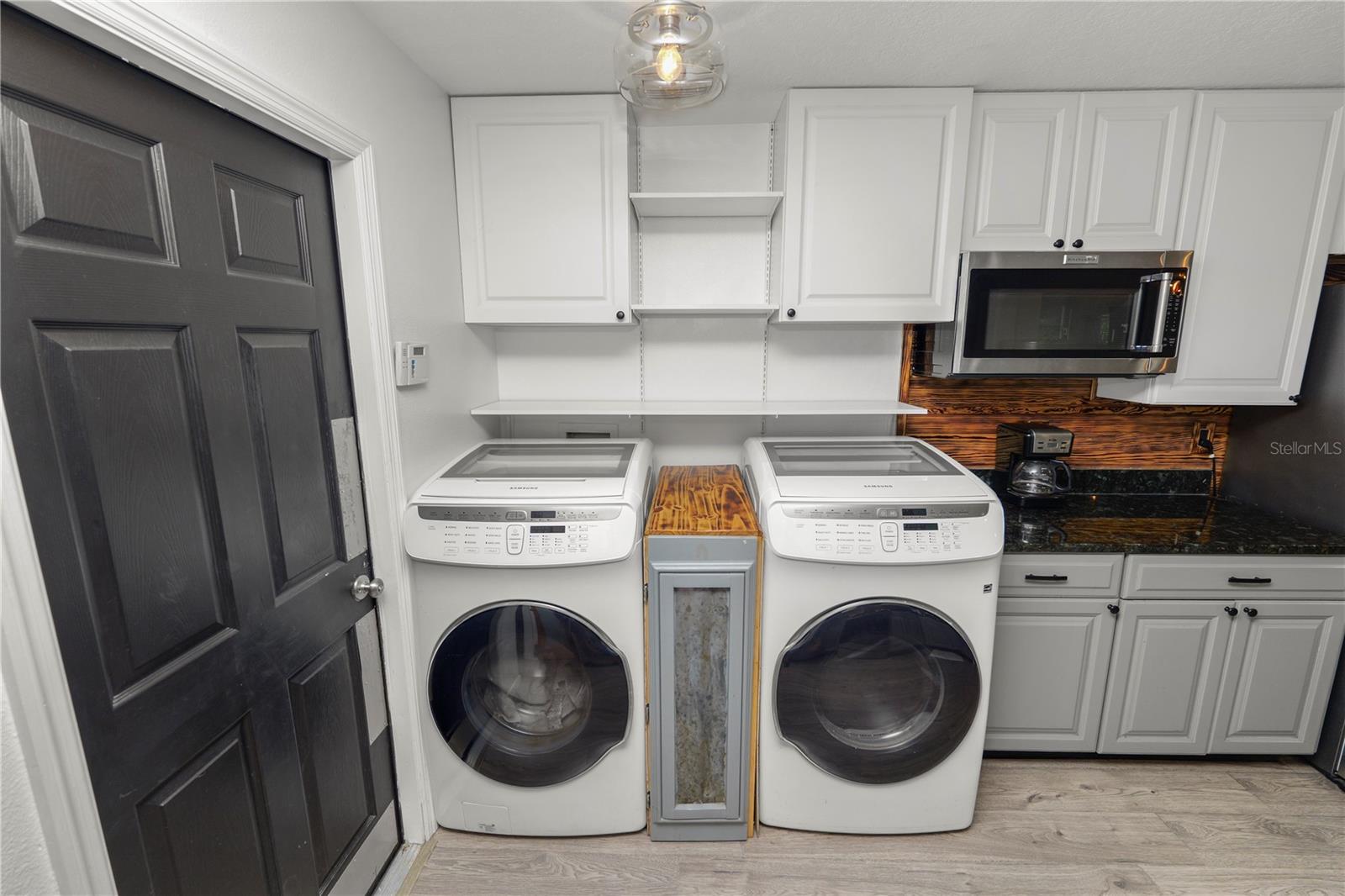 Image 20 of 69 For 18231 Commonwealth Avenue N