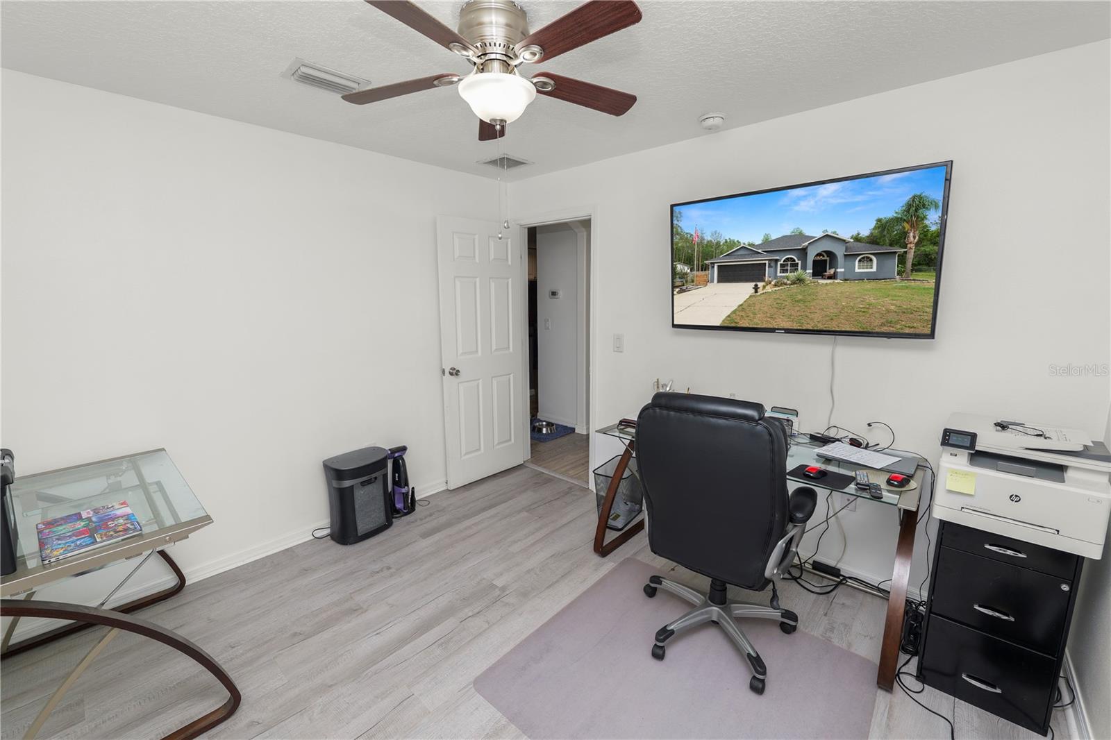 Image 30 of 69 For 18231 Commonwealth Avenue N