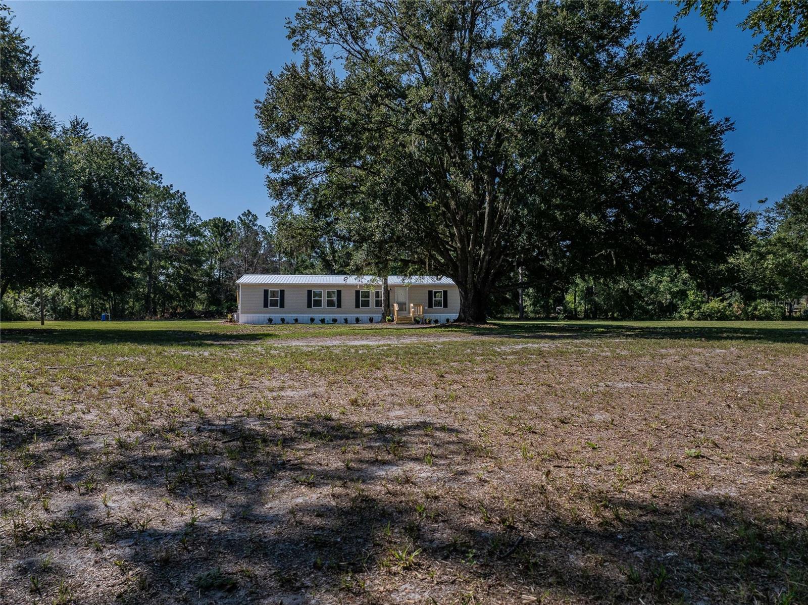 Image 2 of 14 For 10525 Hunters Trail