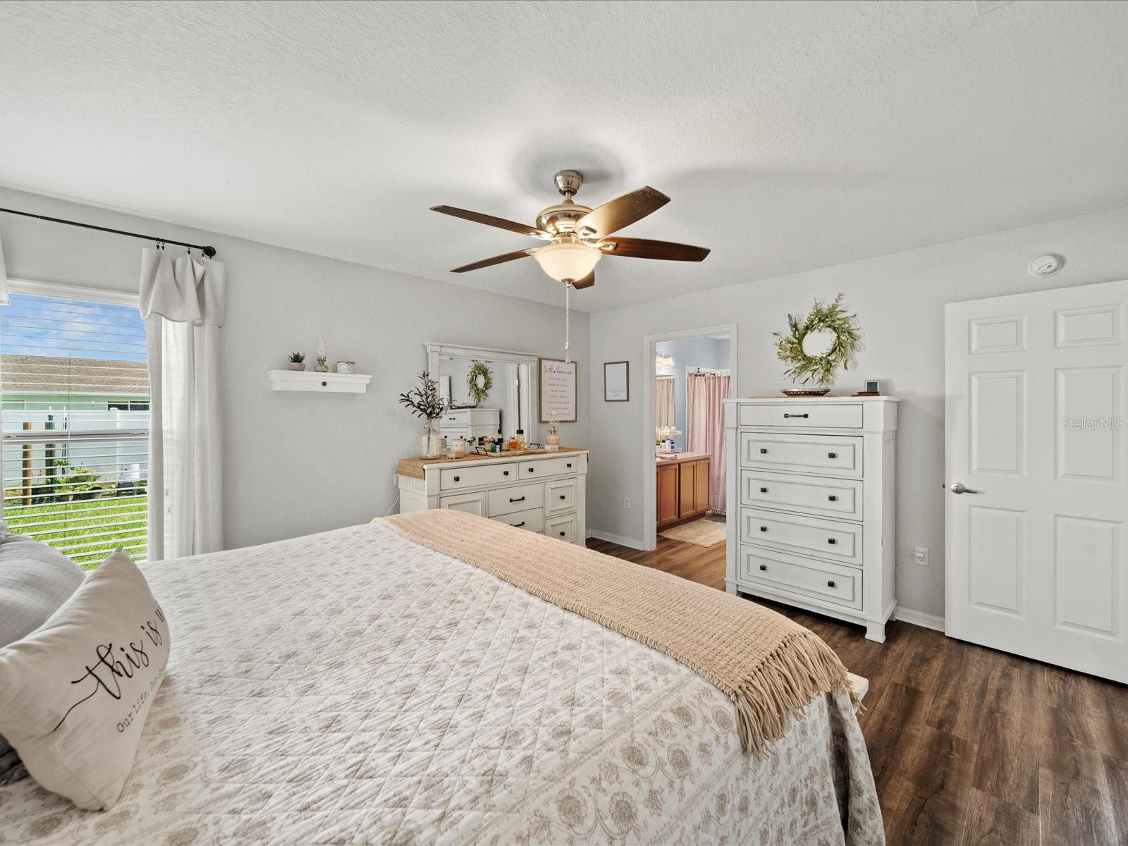 Image 22 of 41 For 3333 Winchester Estates Circle