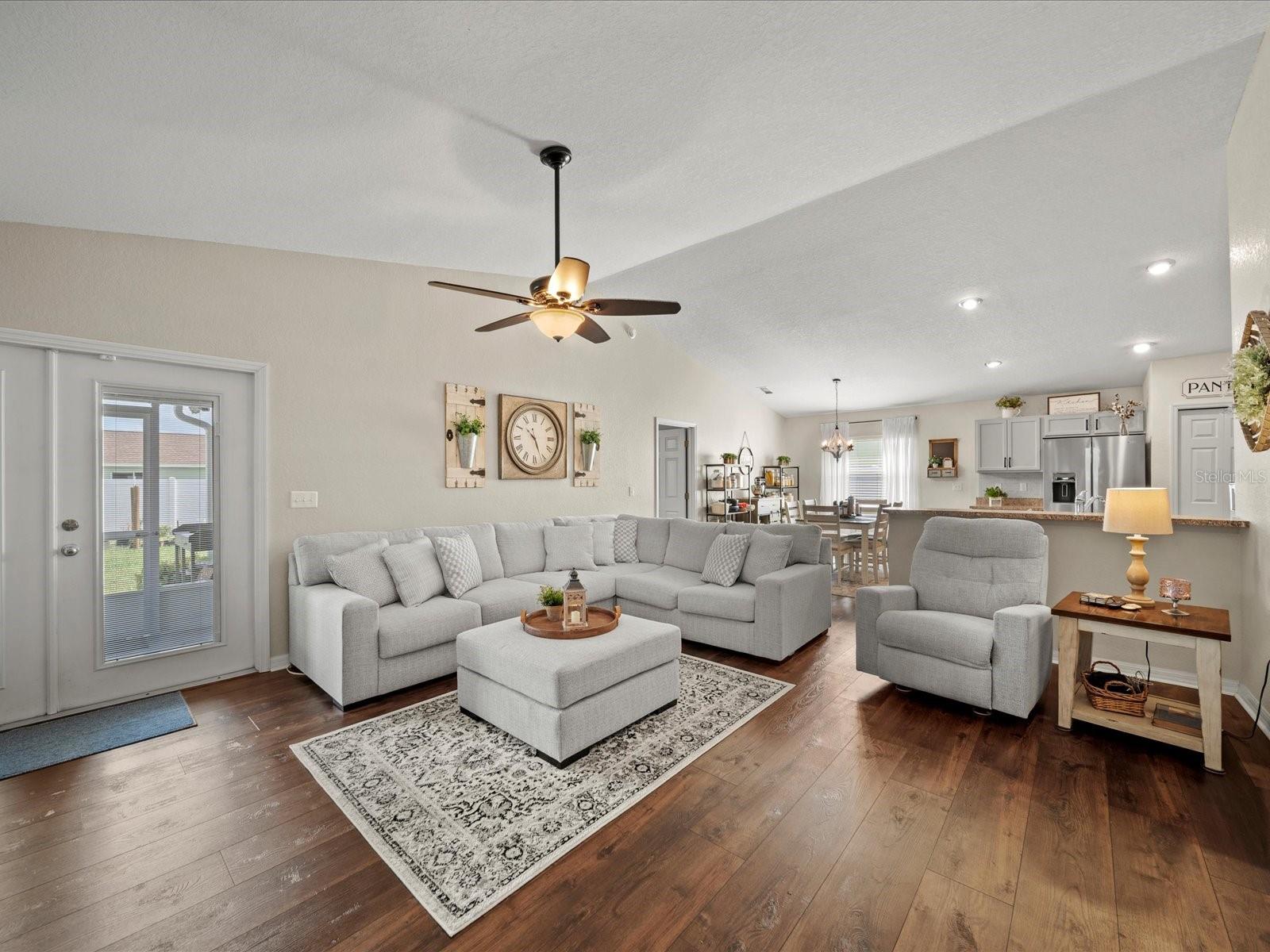 Image 8 of 41 For 3333 Winchester Estates Circle