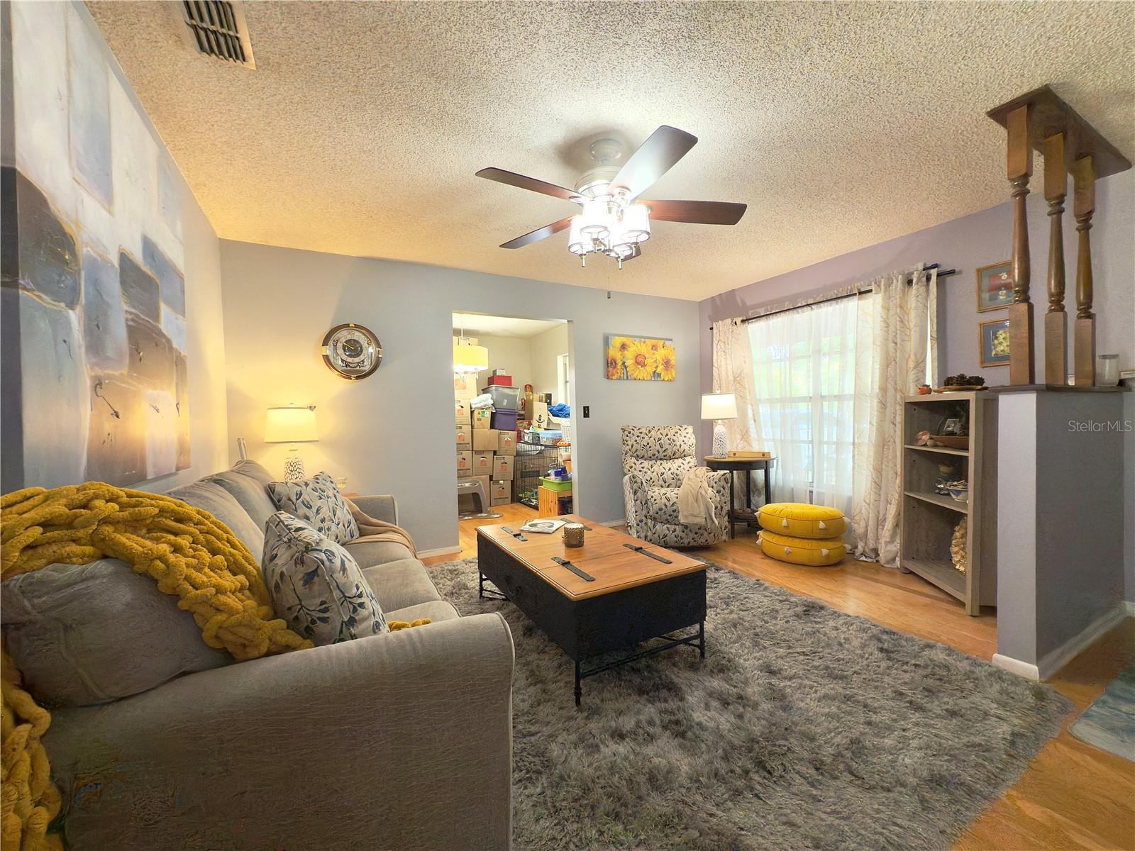 Image 10 of 52 For 2450 Ridgeview Drive
